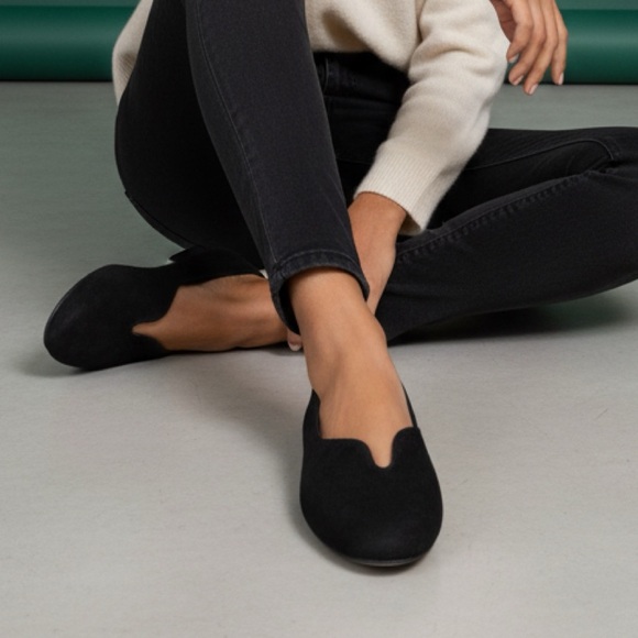 Rebecca Allen Shoes - Rebecca Allen The Notch ballet flats in black suede